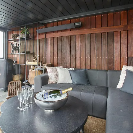 Big With Panoramic Views, Terrace, Pool, Close To Oslo Вилла Сандвика