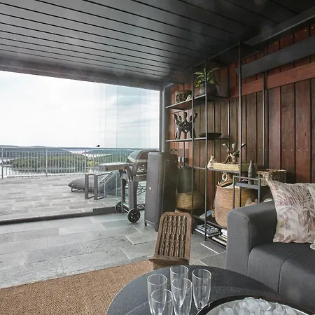 Villaer Big With Panoramic Views, Terrace, Pool, Close To Oslo