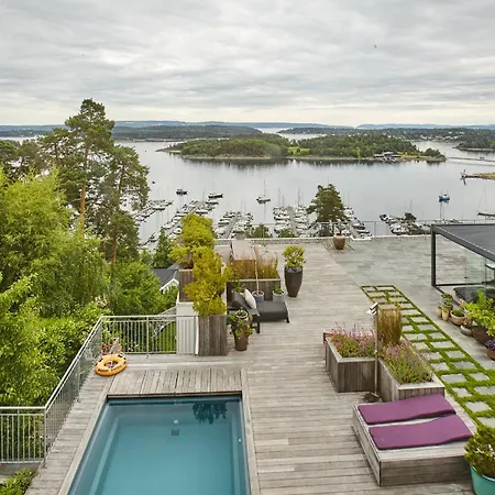 Big With Panoramic Views, Terrace, Pool, Close To Oslo Sandvika (Baerum)