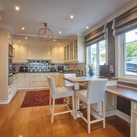 Villa Big With Panoramic Views, Terrace, Pool, Close To Oslo *